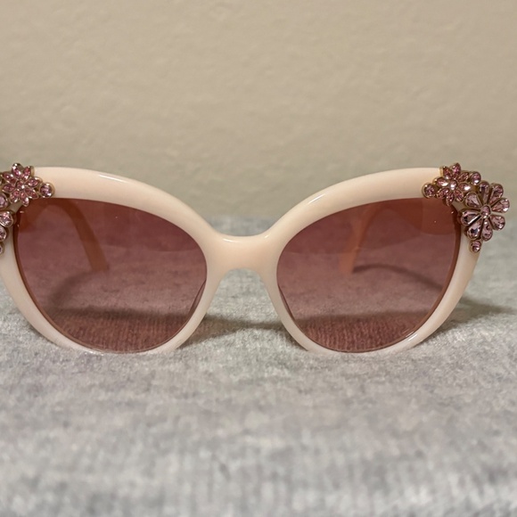 Kate Spade New York Hello Sunshine Floral Rhinestone Cat Eye Sunglasses Pink main image 9